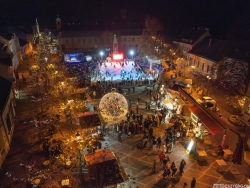 Advent v Ostrihome s korčuľovaním
