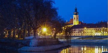 Autobusový zájazd do Győru a relax v termálnych kúpeľoch  