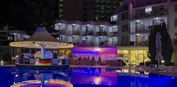 Slnečné pobrežie - Flamingo Beach Hotel 3* Polpenzia+ s letenkou