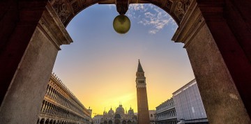 Slávny benátsky karneval počas 3-dňového zájazdu