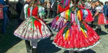 1-dňový zájazd na veľkonočný folklórny festival v Hollókő