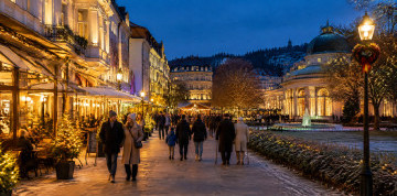 Black Friday, kúpele a advent v Badene