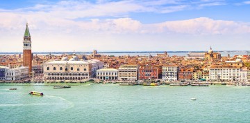 Slávny benátsky karneval počas 3-dňového zájazdu