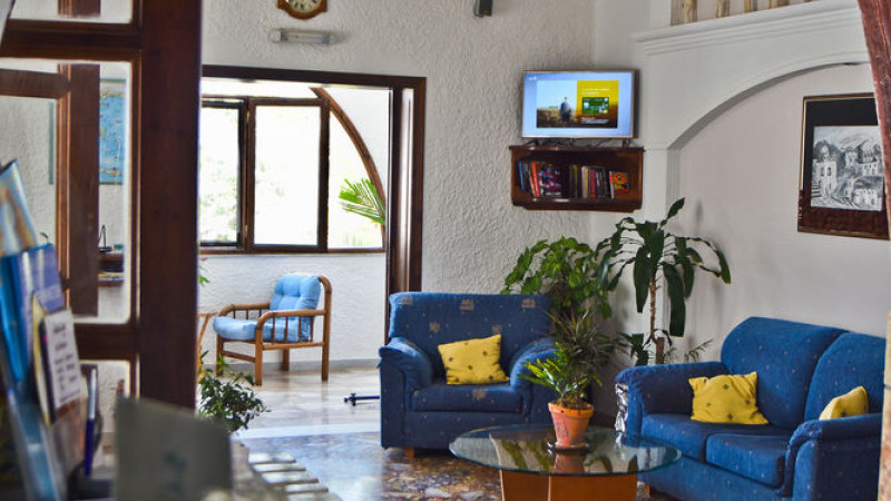 Holiday Beach Resort Hotel Santorini