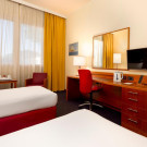 CROWNE PLAZA VENICE EAST 4****