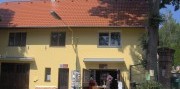 Slunce, seno a Chalupáři 