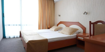 Slnečné pobrežie - hotel Zefir 3* s All Inclusive aj s letenkou