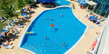 Slnečné pobrežie - hotel Ivana Palace 4* s raňajkami a s letenkou