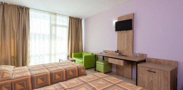 Slnečné pobrežie - hotel Ivana Palace 4* s raňajkami a s letenkou
