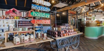 Týždeň pri Trogire s dopravou a raňajkami - hotel Amadria 4*