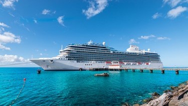 Objavte čaro luxusných plavieb a jedinečných dovoleniek na lodi