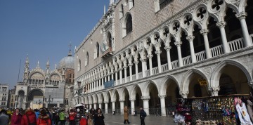 Slávny benátsky karneval počas 3-dňového zájazdu
