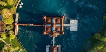 Termálne jazero Hévíz alebo kúpanie na Balatone