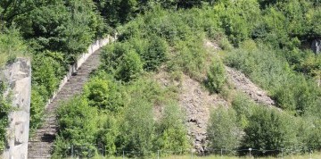 Rakúsky Linz a ticho Mauthausenu