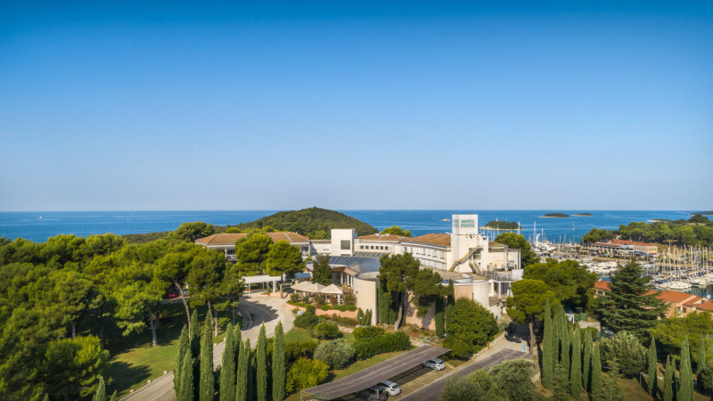 Hotel Pineta 3***