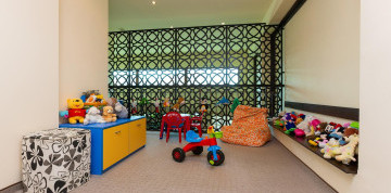 Sveti Vlas - hotel Julia 3* s raňajkami a s letenkou
