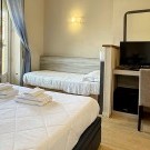 Laura Hotel
