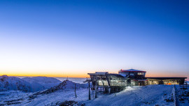 Noc na Chopku, Rotunda