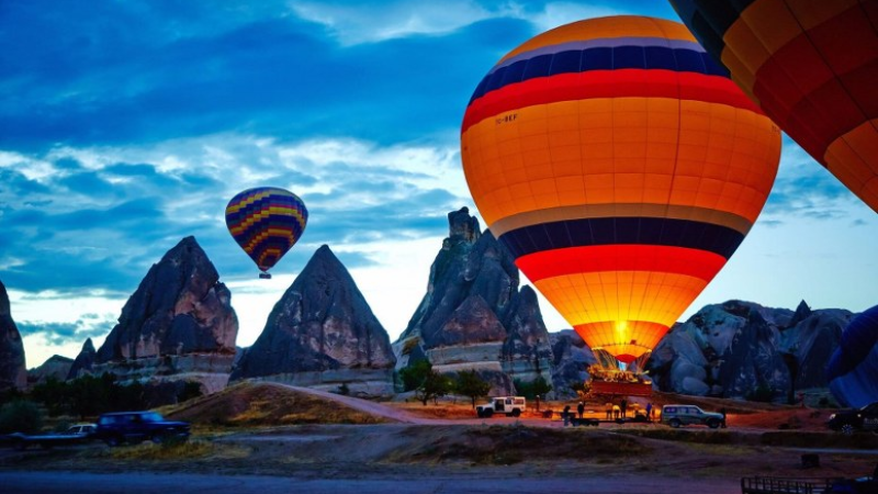 8 dňový poznávací letecký zájazd do Cappadocia a orientálny Istanbul