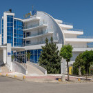 Queen Nelly 4* Hotel