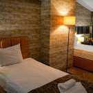 Riverside Hotel