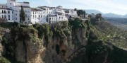 Malaga a Gibraltar – kontrasty Stredomoria letecky