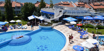 Sveti Vlas - hotel Sineva Park 4* s All Inclusive a s dopravou