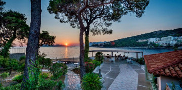 Dubrovnik - Hotel Splendid 3* s polpenziou letecky z Viedne